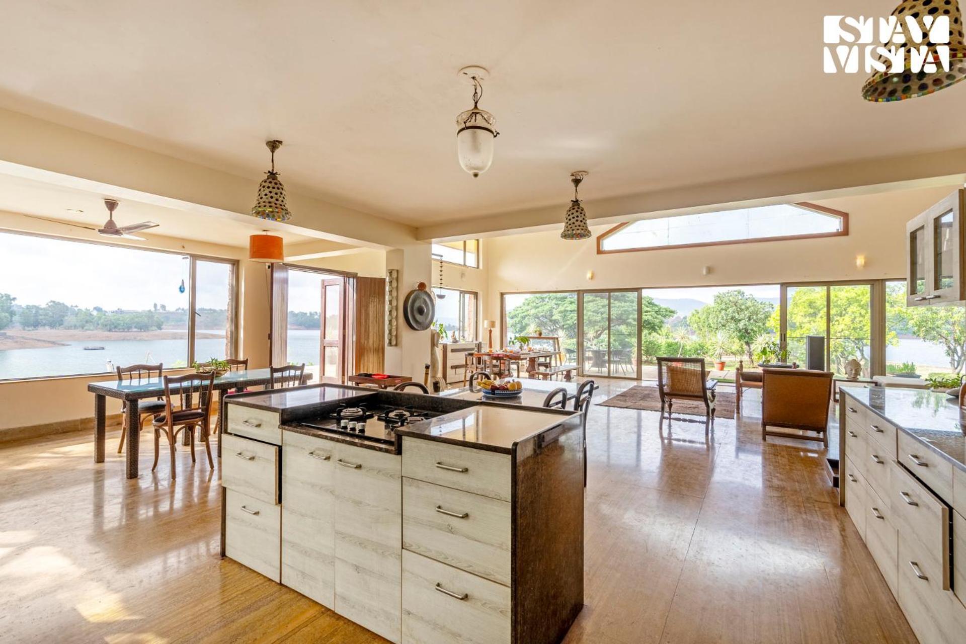Stayvista At Three Shores With Lake View & Alfresco Dining Khamshet Zewnętrze zdjęcie